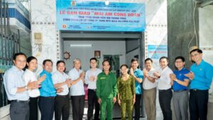 Vui xuân trong căn nhà mới