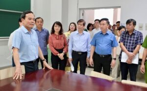 Bí thư Thành ủy TPHCM Trần Lưu Quang: Ứng dụng cao nhất công nghệ phục vụ đại hội