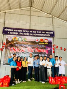 CHƯƠNG TRÌNH TỪ THIỆN “ CHIA SẺ YÊU THƯƠNG”  TẠI XÃ EA M’DROH, TỈNH ĐẮK LẮK